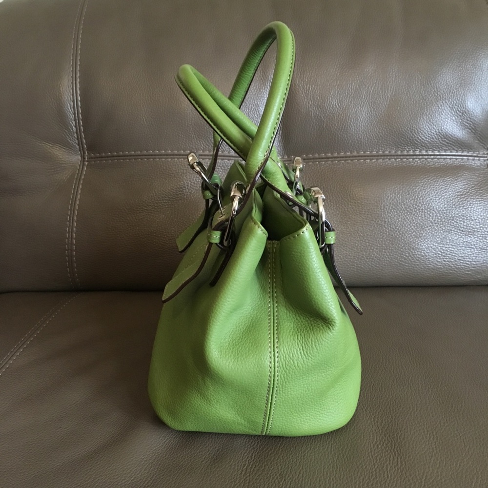 Tignanello Green Leather Bucket Bag - Picture 3 of 8